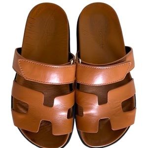HERMES Chypre sandals